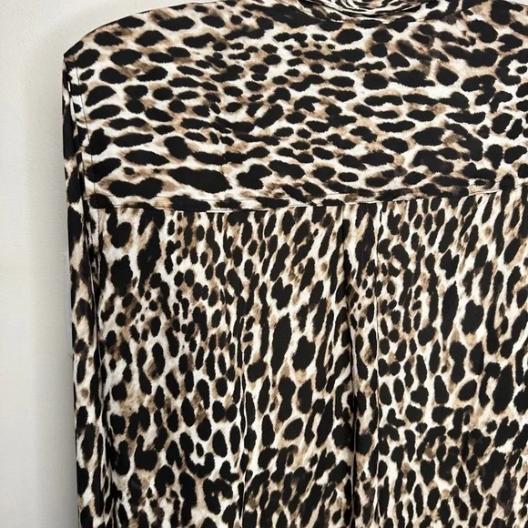 Banana Republic Dillon Classic Fit Long Sleeve Animal Print Medium - Picture 5 of 14